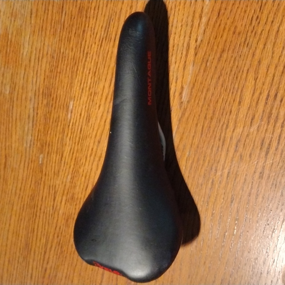 Montague Bicycle Seat
